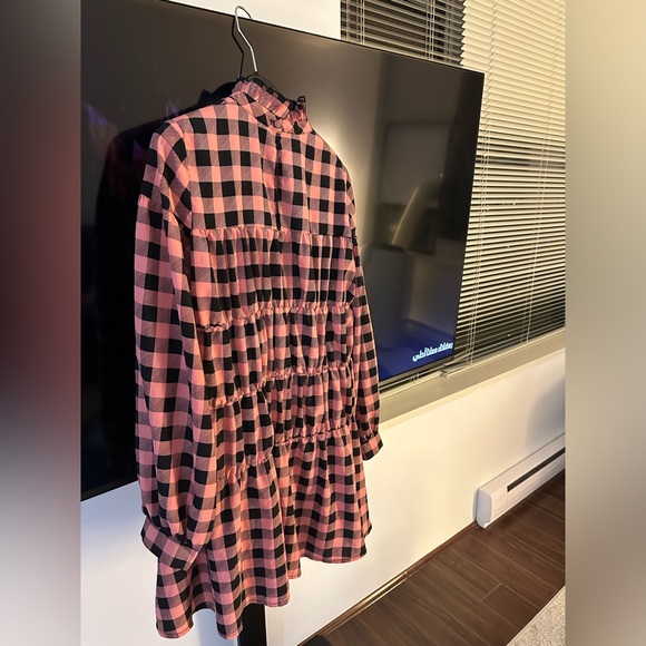 Reclaimed Vintage inspired smock dress with high neck in check - Picture 2 of 4